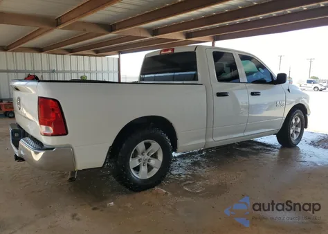 2018 Ram 1500 St z USA, uszkodzony, nr VIN 1C6RR6FG0JS349905